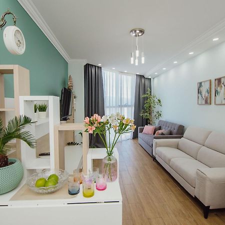 Happy Apartments Batumi Exterior photo
